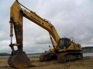 2005 Komatsu PC600LC-7 For Sale